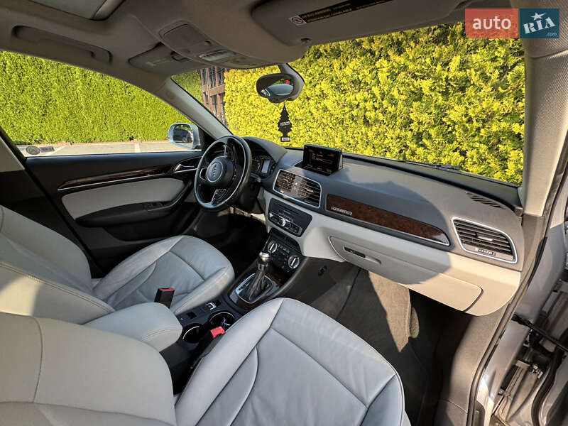 Позашляховик / Кросовер Audi Q3 2014 в Стрию