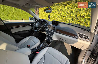 Внедорожник / Кроссовер Audi Q3 2014 в 
