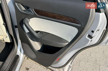 Внедорожник / Кроссовер Audi Q3 2014 в 