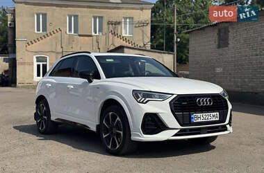 Внедорожник / Кроссовер Audi Q3 2021 в Одессе