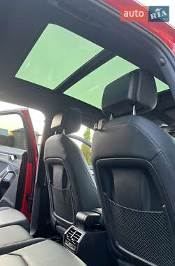 Внедорожник / Кроссовер Audi Q3 2021 в 