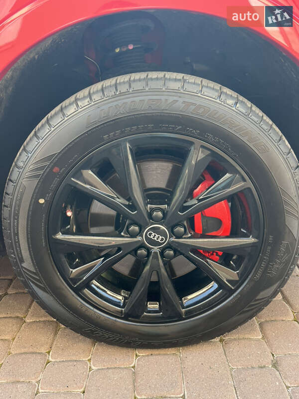 Позашляховик / Кросовер Audi Q3 2021 в Івано-Франківську