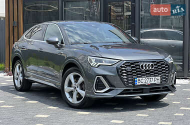 Позашляховик / Кросовер Audi Q3 2020 в Ужгороді
