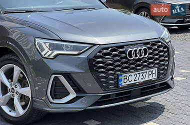 Внедорожник / Кроссовер Audi Q3 2020 в 