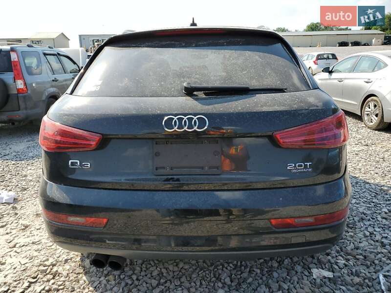 Внедорожник / Кроссовер Audi Q3 2016 в Львове