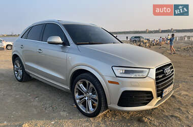 Внедорожник / Кроссовер Audi Q3 2016 в 