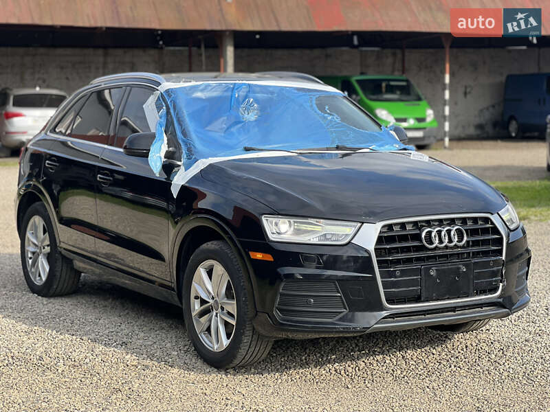 Позашляховик / Кросовер Audi Q3 2015 в Стрию
