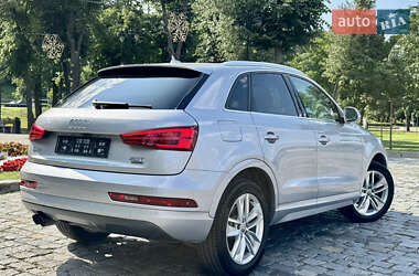 Внедорожник / Кроссовер Audi Q3 2016 в 