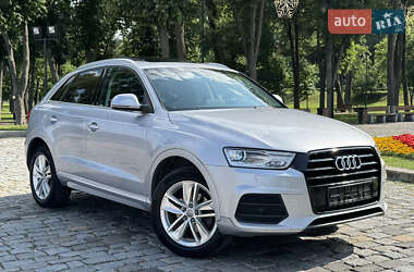 Внедорожник / Кроссовер Audi Q3 2016 в 