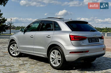 Внедорожник / Кроссовер Audi Q3 2016 в 