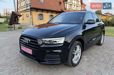 Внедорожник / Кроссовер Audi Q3 2016 в 