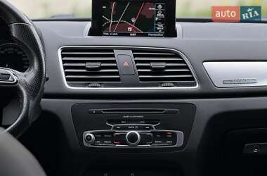Внедорожник / Кроссовер Audi Q3 2012 в 