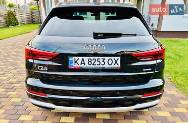 Внедорожник / Кроссовер Audi Q3 2021 в 