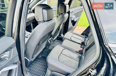 Внедорожник / Кроссовер Audi Q3 2021 в 