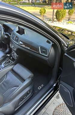 Внедорожник / Кроссовер Audi Q3 2014 в 