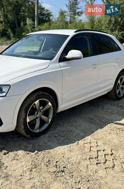 Внедорожник / Кроссовер Audi Q3 2016 в 