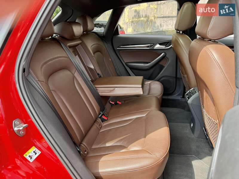 Внедорожник / Кроссовер Audi Q3 2018 в Харькове