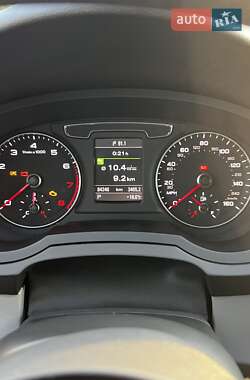 Внедорожник / Кроссовер Audi Q3 2015 в 