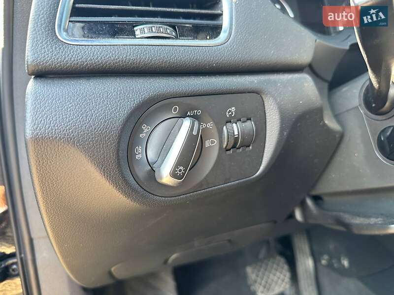 Позашляховик / Кросовер Audi Q3 2016 в Стрию