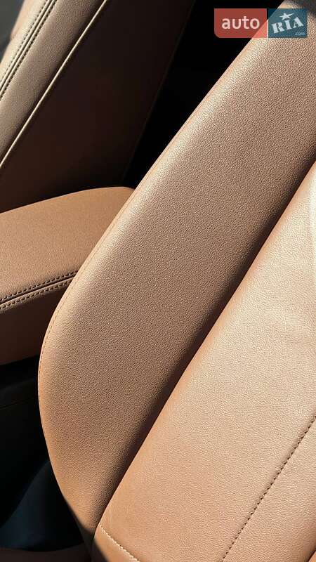 Внедорожник / Кроссовер Audi Q3 2021 в Ровно