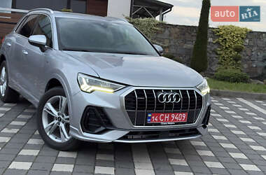 Внедорожник / Кроссовер Audi Q3 2019 в 