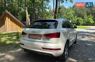 Внедорожник / Кроссовер Audi Q3 2015 в 