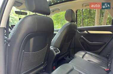 Внедорожник / Кроссовер Audi Q3 2015 в 