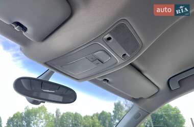 Внедорожник / Кроссовер Audi Q3 2013 в 