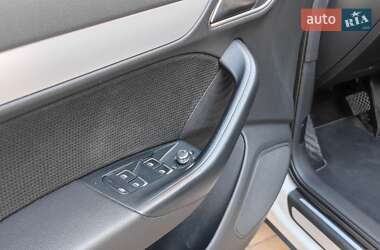 Внедорожник / Кроссовер Audi Q3 2012 в 