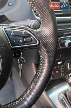 Внедорожник / Кроссовер Audi Q3 2012 в 