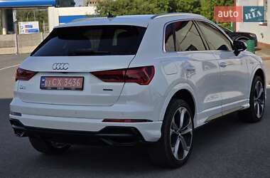 Внедорожник / Кроссовер Audi Q3 2019 в 