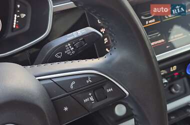 Внедорожник / Кроссовер Audi Q3 2019 в 