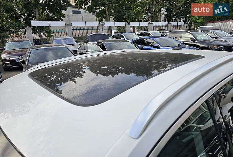 Внедорожник / Кроссовер Audi Q3 2021 в Киеве