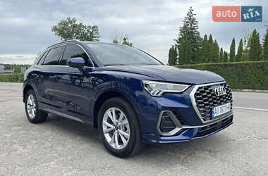 Внедорожник / Кроссовер Audi Q3 2024 в 