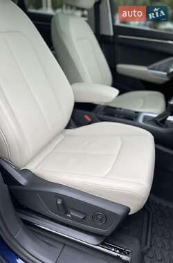 Внедорожник / Кроссовер Audi Q3 2024 в 