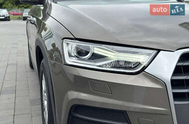 Внедорожник / Кроссовер Audi Q3 2016 в 