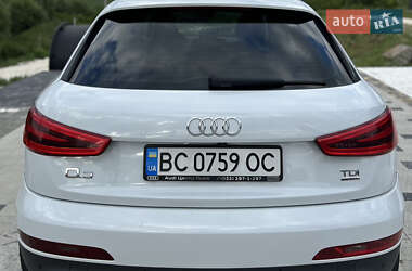 Внедорожник / Кроссовер Audi Q3 2012 в 