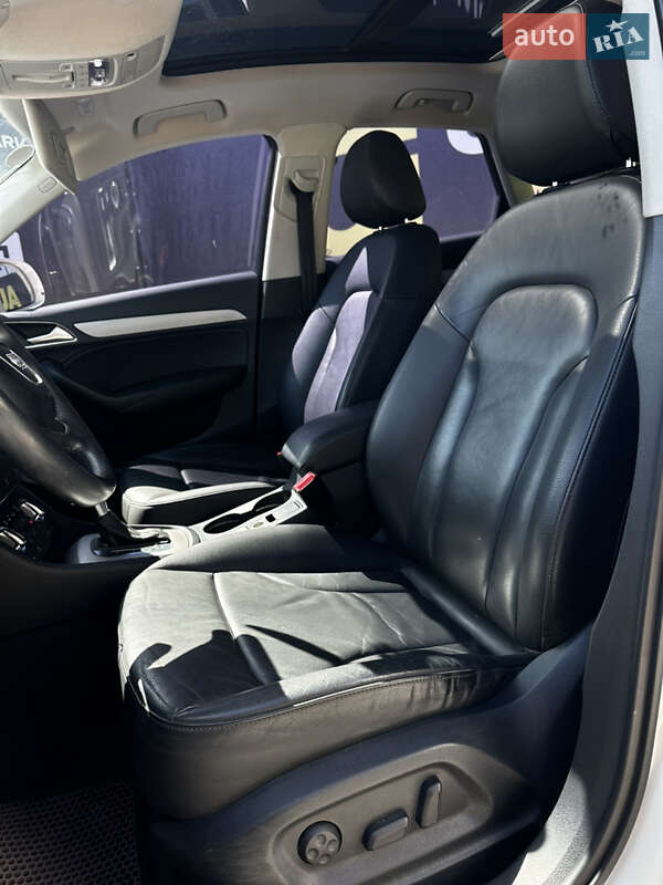 Внедорожник / Кроссовер Audi Q3 2013 в Львове