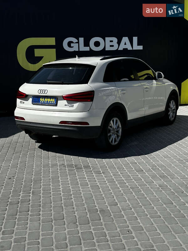 Позашляховик / Кросовер Audi Q3 2013 в Львові