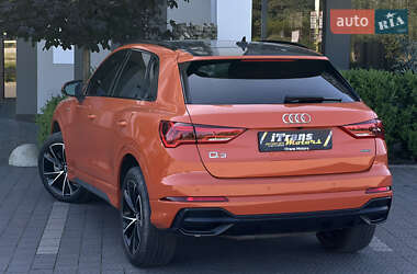 Внедорожник / Кроссовер Audi Q3 2020 в 