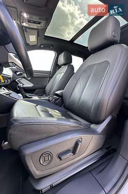 Внедорожник / Кроссовер Audi Q3 2019 в 