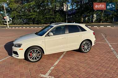 Внедорожник / Кроссовер Audi Q3 2017 в 