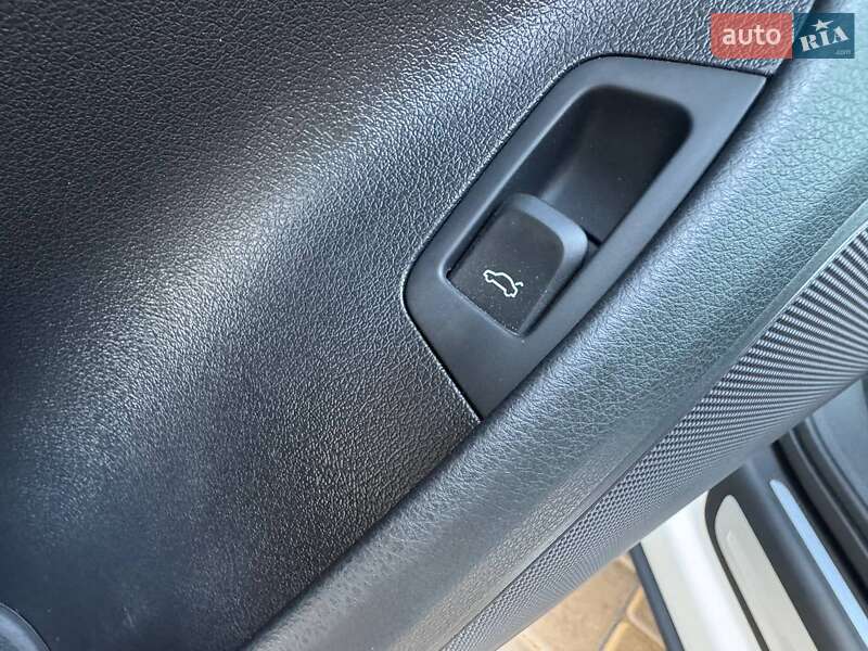 Внедорожник / Кроссовер Audi Q3 2017 в Одессе