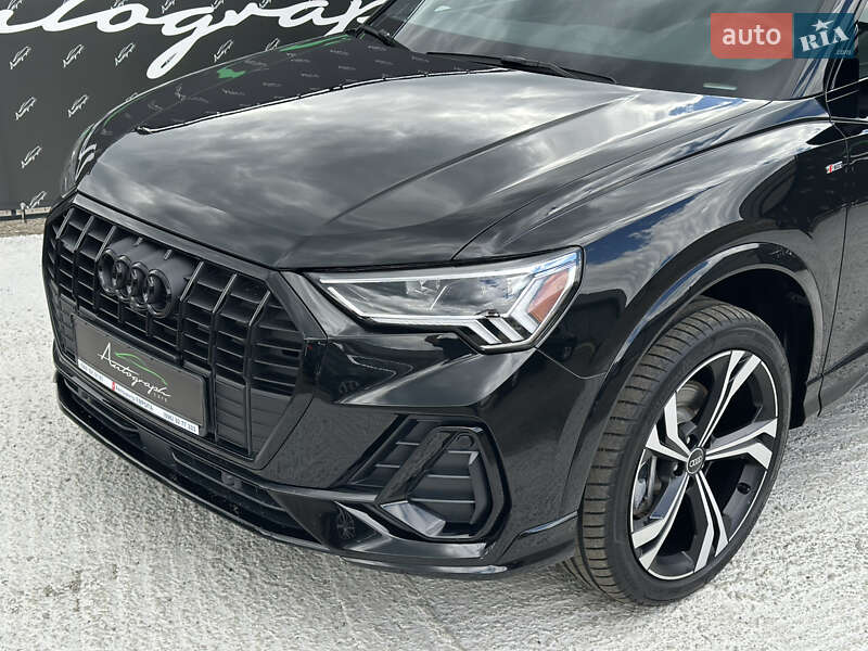 Внедорожник / Кроссовер Audi Q3 2024 в Киеве