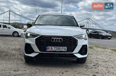Внедорожник / Кроссовер Audi Q3 2019 в 