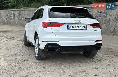 Внедорожник / Кроссовер Audi Q3 2019 в 