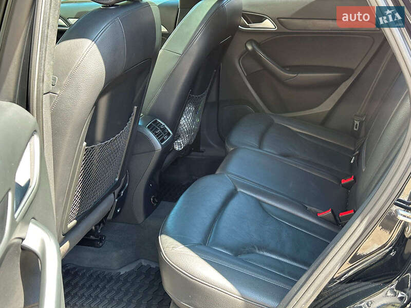 Внедорожник / Кроссовер Audi Q3 2018 в Одессе