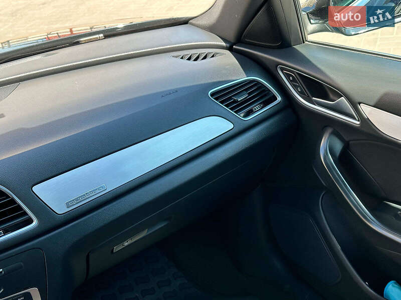 Внедорожник / Кроссовер Audi Q3 2018 в Одессе