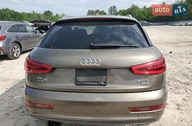 Внедорожник / Кроссовер Audi Q3 2015 в 