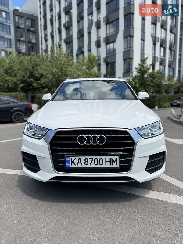 Позашляховик / Кросовер Audi Q3 2016 в Києві